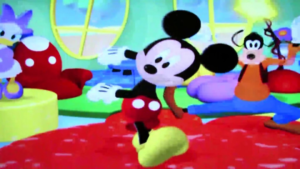 Picture of: Mickey Mouse Clubhouse/Hot Dog Dance – YouTube